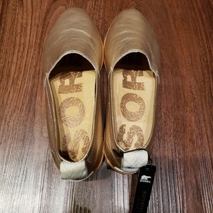 Sorel Natural Rose Gold Leather Shoes